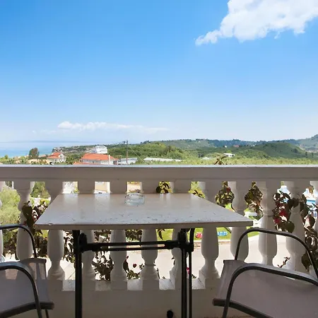 Zante View Family 1 דירה טסיליבי